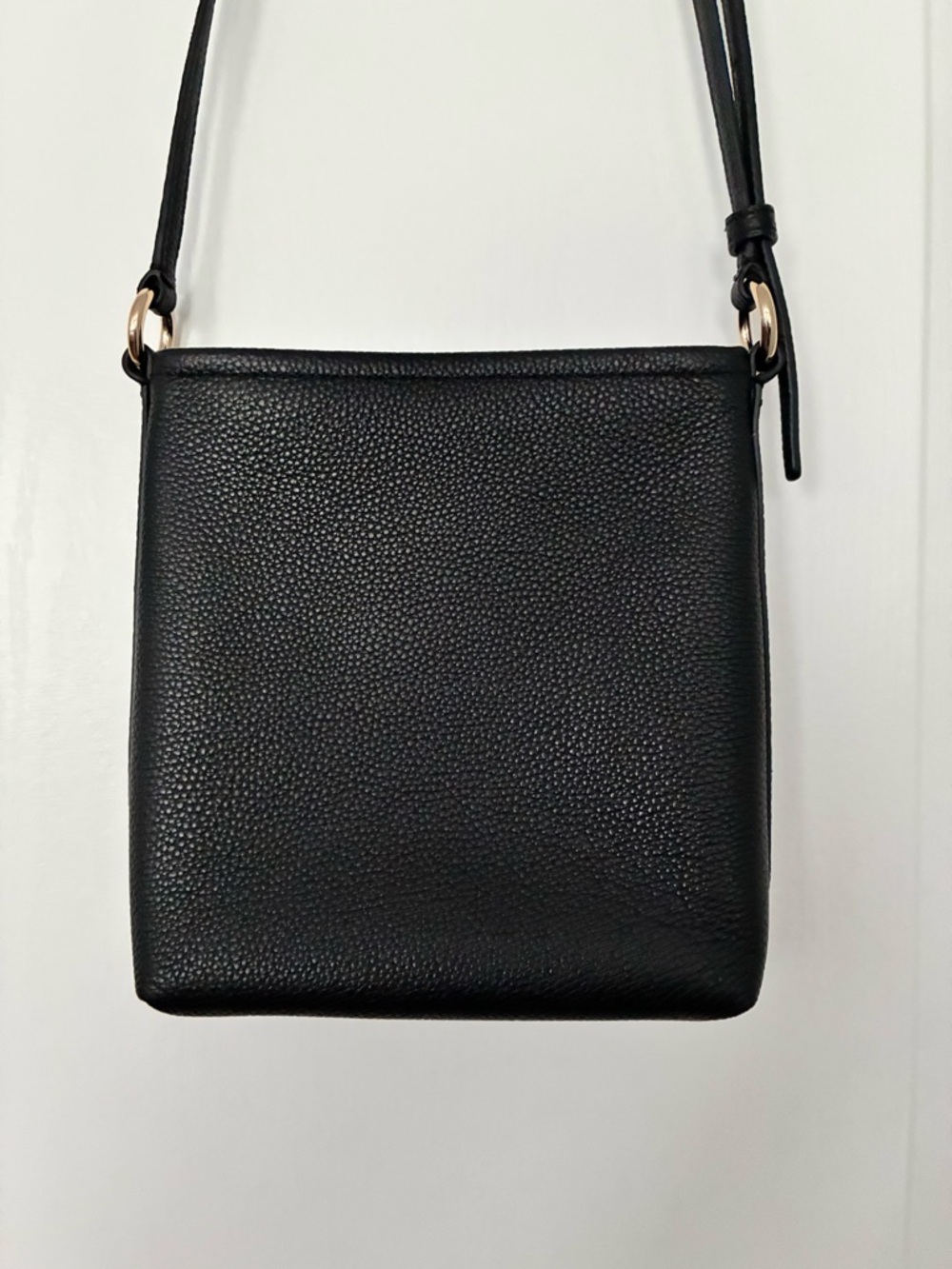 kate spade Black Pebbled Leather Crossbody Pocket Bag - Picture 3 of 5